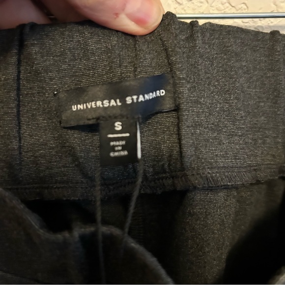 NWT Universal Standard Grey Pants Small - Picture 5 of 6